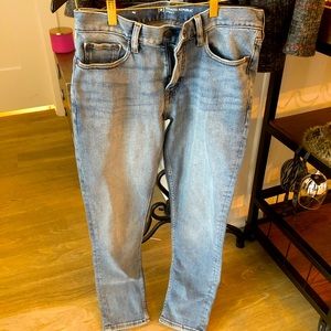 *Never Worn* Jeans! Banana Republic Legacy Jeans - 30x30 modern slim fit